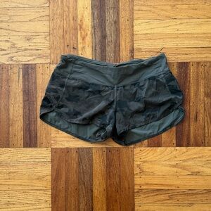 Lululemon Athletica Speed Shorts Camo Black Green